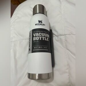Brand New Stanley Vacuum Bottle